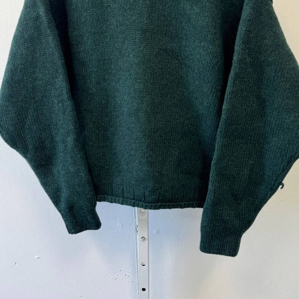 Vintage‎ J. Crew Men's Large Forest Green 100% Wool V-Neck Knit Sweater Pullover